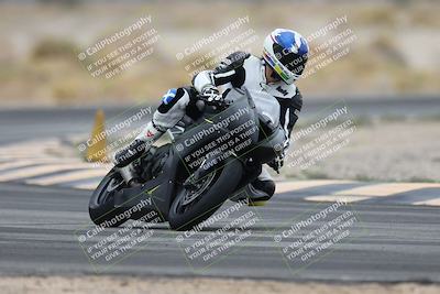 media/Nov-15-2025-Race Pace (Sat) [[8de605a2d8]]/Non Verified Riders (1st 20 Minutes)/Turn 4 (1010am)/